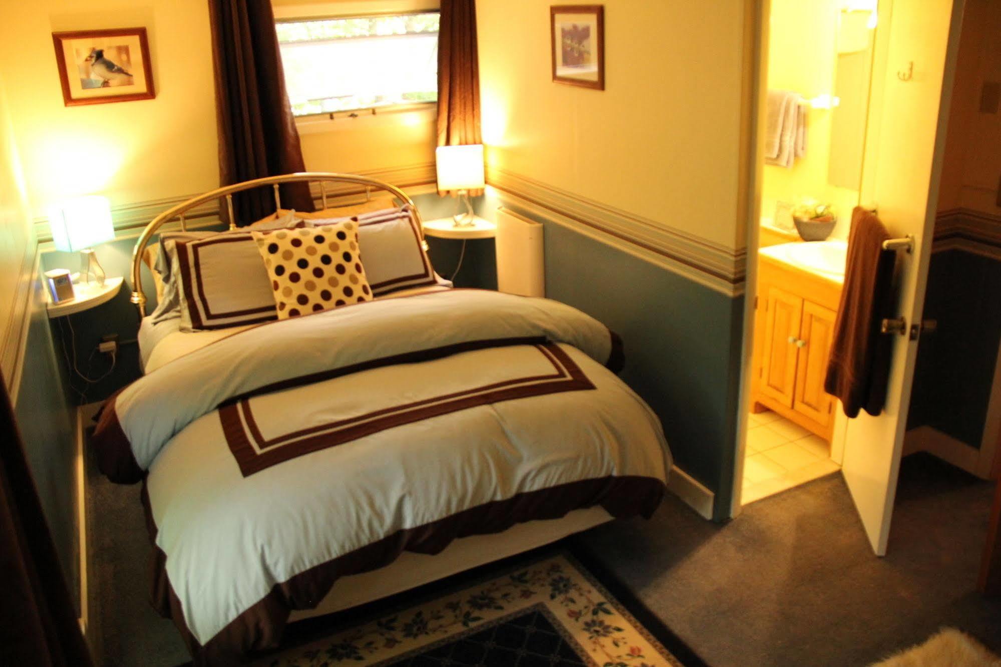 Sugartree Inn Warren Extérieur photo